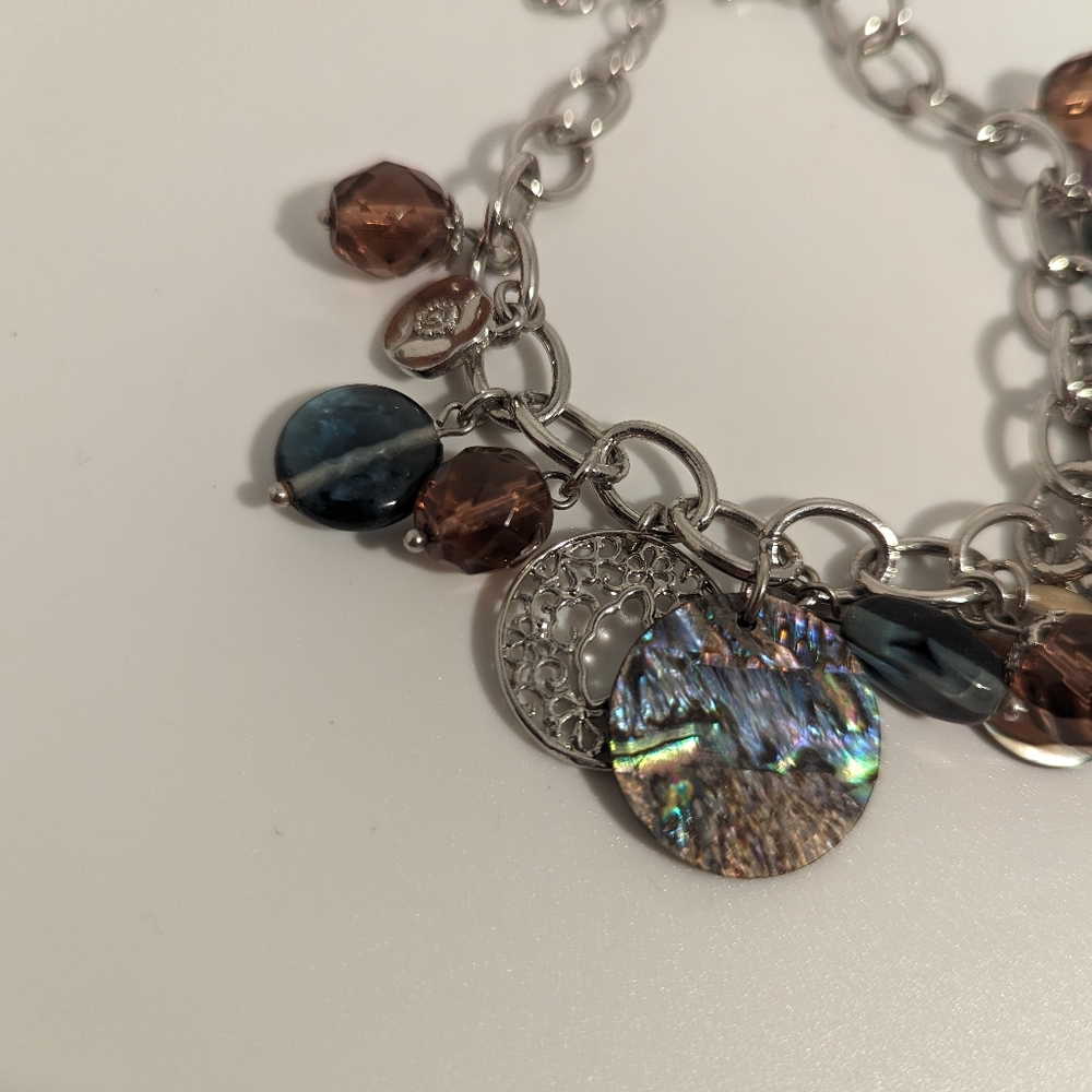 Abalone Shell Bracelet - Picture 2 of 4